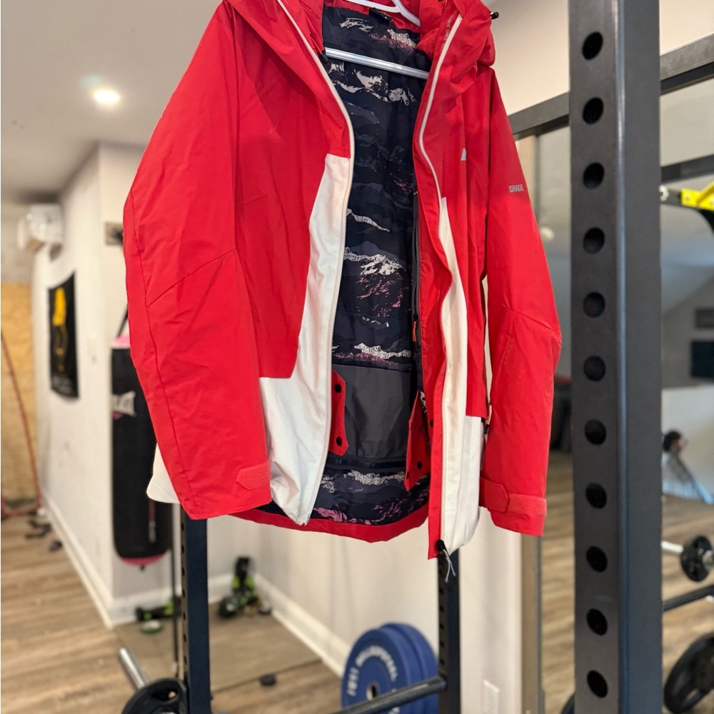 Orage women’s raspberry and White Ski Jacket